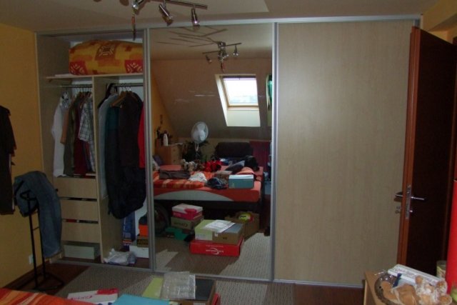 Unknown004126